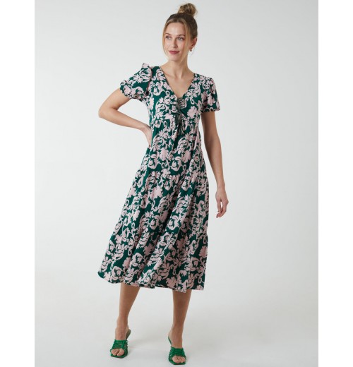 V Neck Trapeze Dress With Chanelled Bust V Neck Trapeze Dress With Chanelled Bust